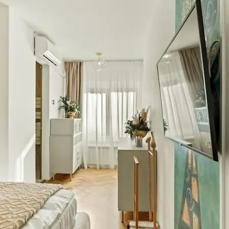 Casa De Povesti - Calea Victoriei