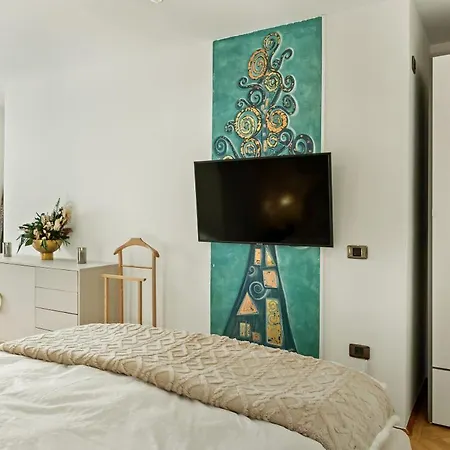 Casa De Povesti - Calea Victoriei