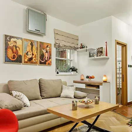 Casa De Povesti - Calea Victoriei * Bucarest