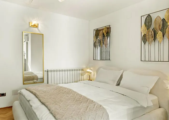 Casa De Povesti - Calea Victoriei Apartmán