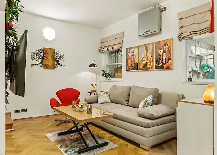 Casa De Povesti - Calea Victoriei *