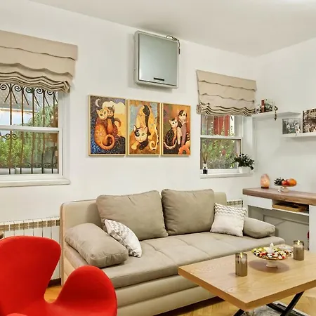 Casa De Povesti - Calea Victoriei * ブカレスト